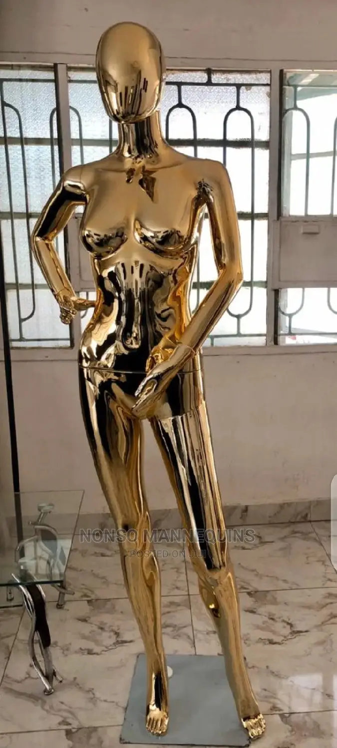 Woman Gold Chrome Fashion Mannequins