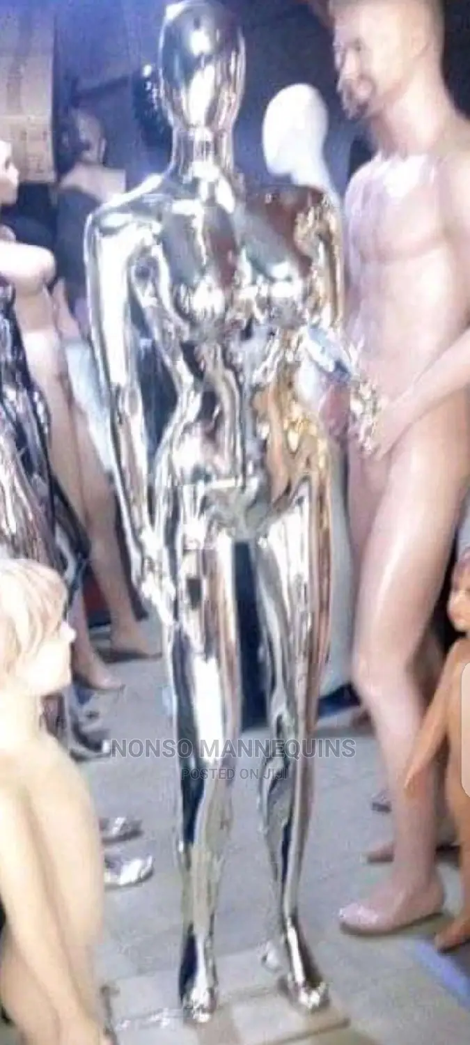 Female Gold Chrome Manequins
