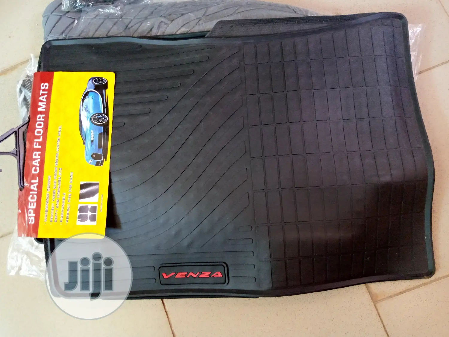 Venza Car Footmat