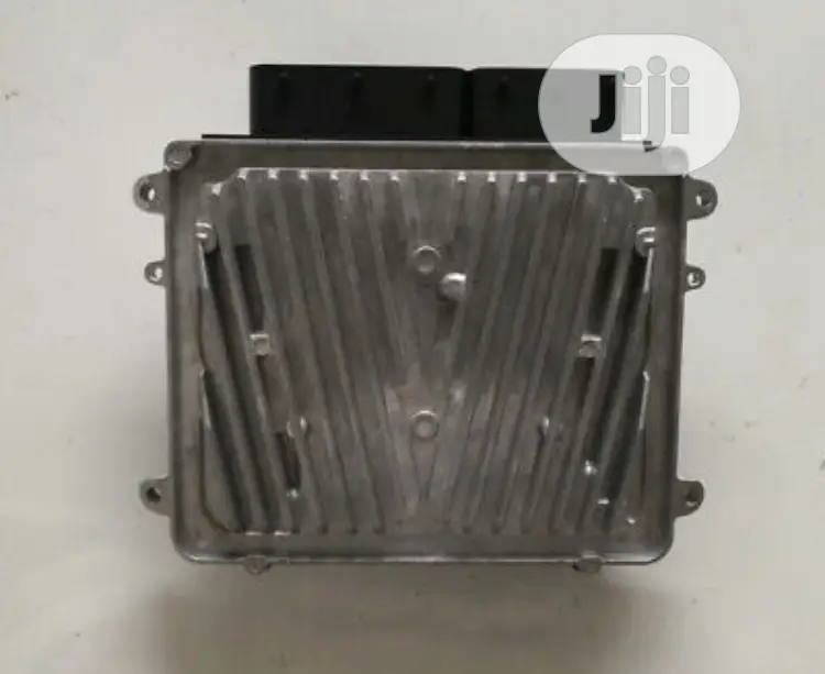 Brain Box New Engine Computer Ecu Ecm Module Mercedes 204
