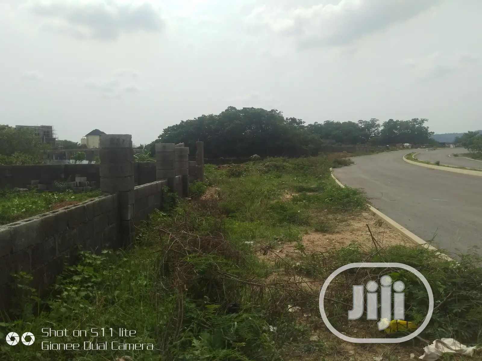 For Sale;1100sqm Land at Jahi Gilmore Abuja