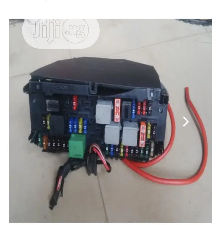 Fuse Box C 300 Mercedes Benz Foreign Used