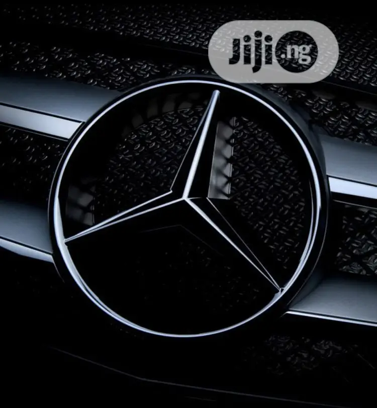 Mercedes-Benz: Best Models With Features List
