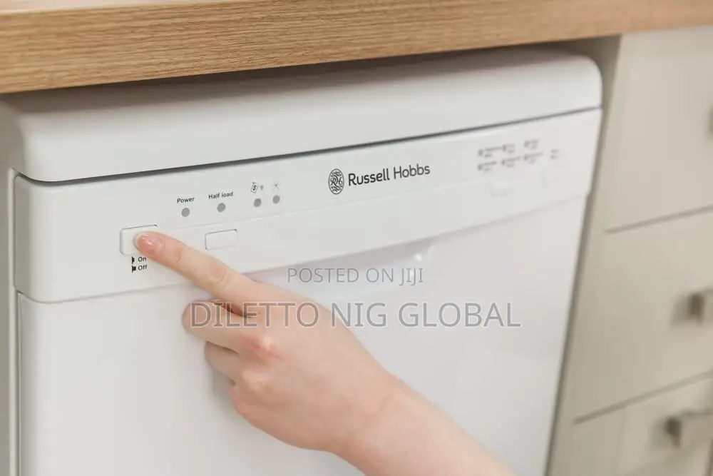 Russell Hobbs White Freestanding Slimline Dishwasher RHSLDW2