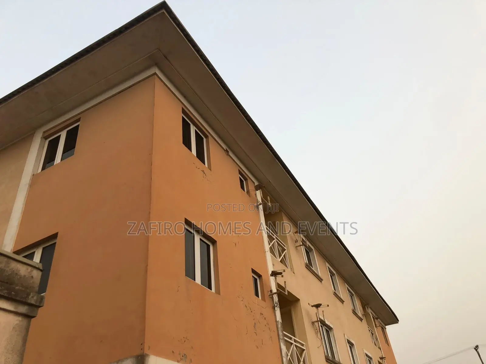 Luxury Mini Flats in a Serene Neighborhood Near Sango-Otta