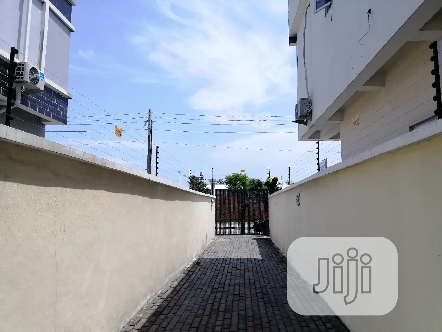 Nemtek Electric Security Fence / Fence Wire Installers