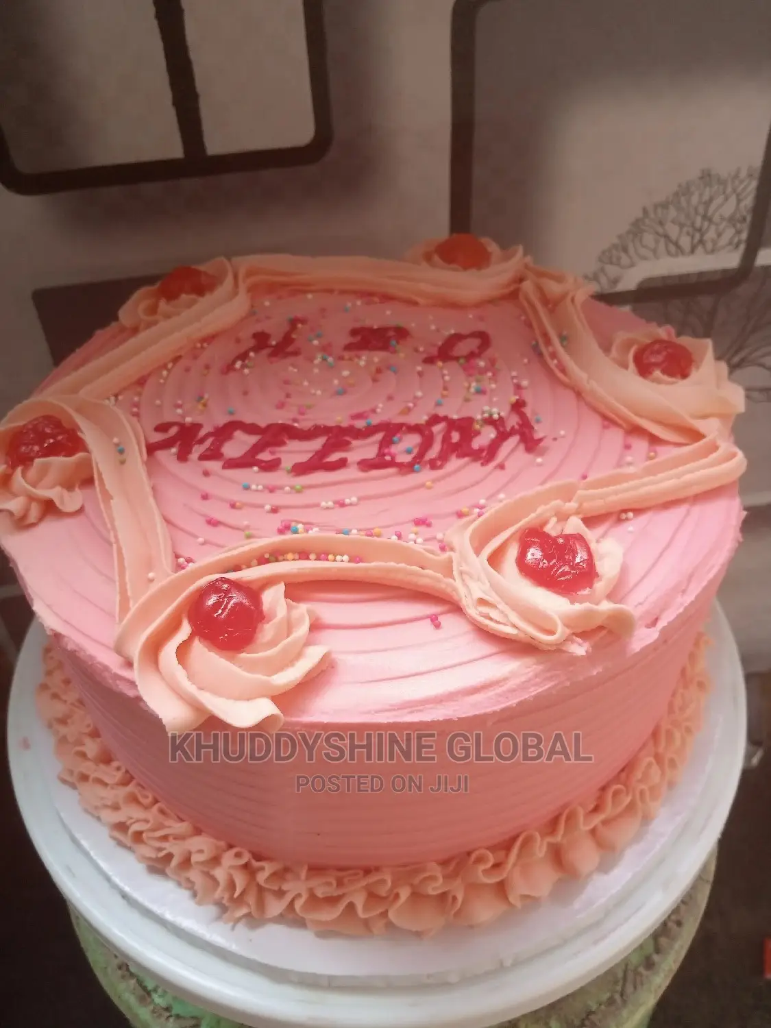 Buttercream Frost Simple Design Cakes