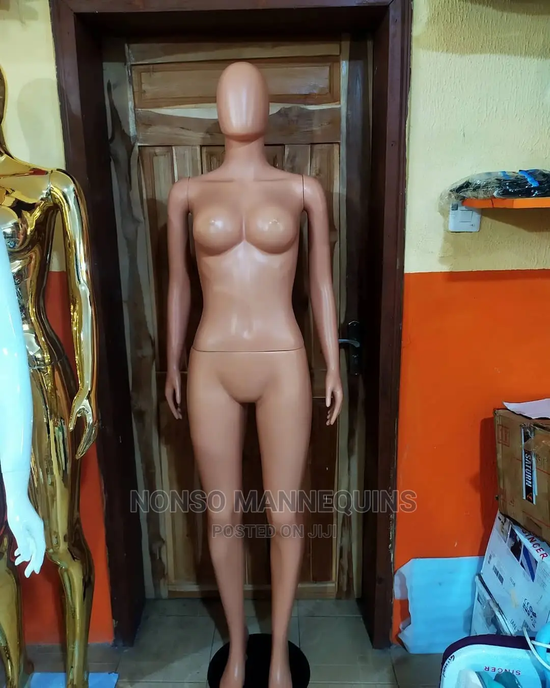 Size 10 Skil Colour Female Faceless Mannequin