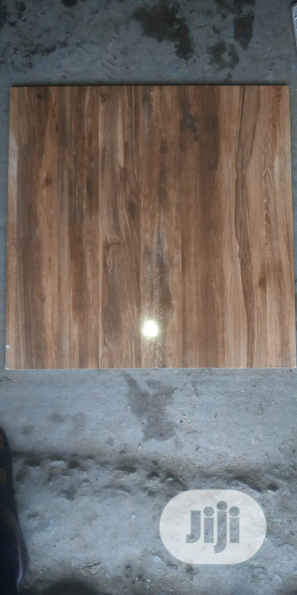 Wooden 600/600 Tiles