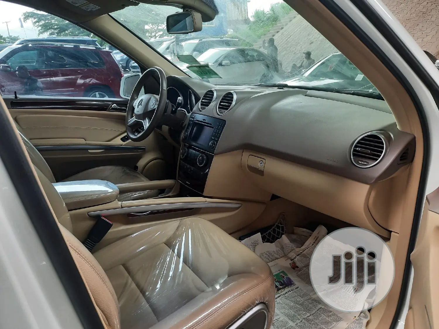 Mercedes-Benz M Class 2011 White