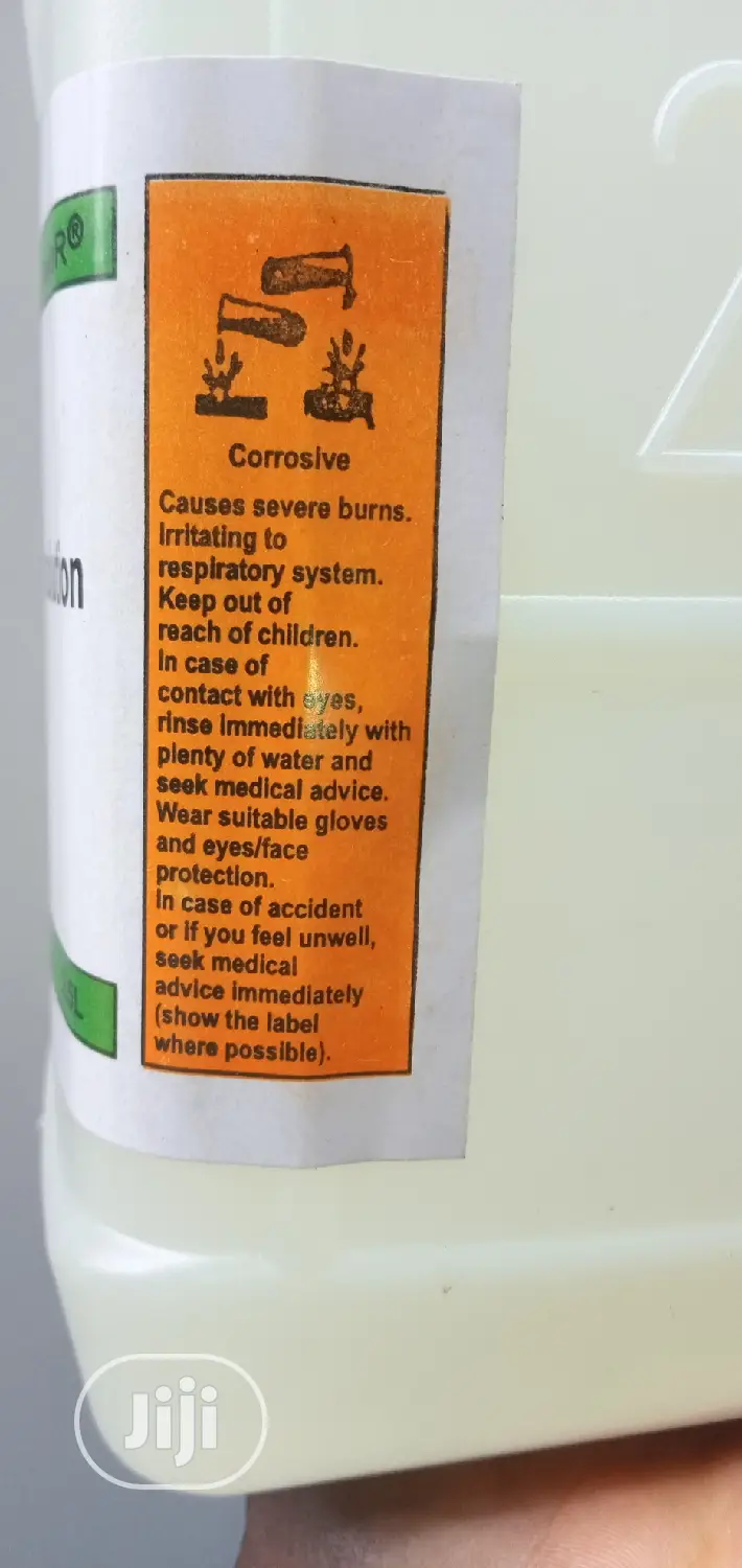 Sodium Hypoclorite Solution 2.5liters, (For Disinfictant)