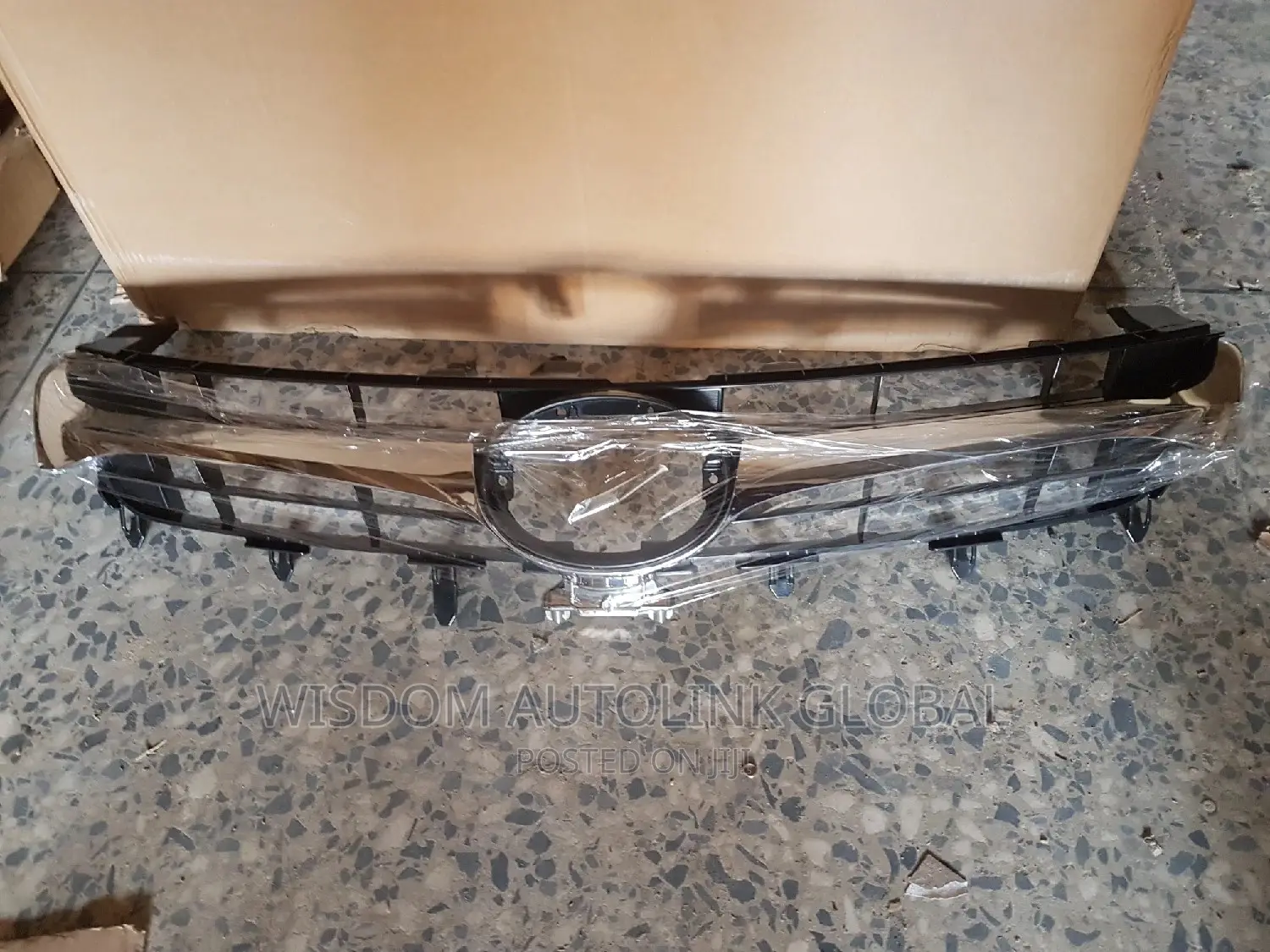 Front Grill For Toyota Camry 2019