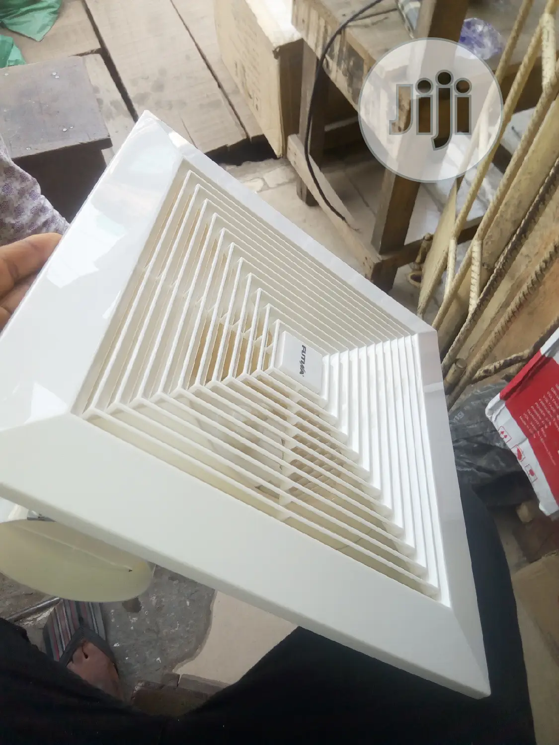 12" Ceiling Extractor Fans