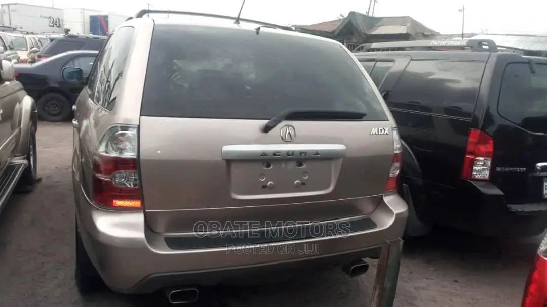 Acura MDX Premium 4dr SUV AWD (3.5L 6cyl 5A) 2005 Gold