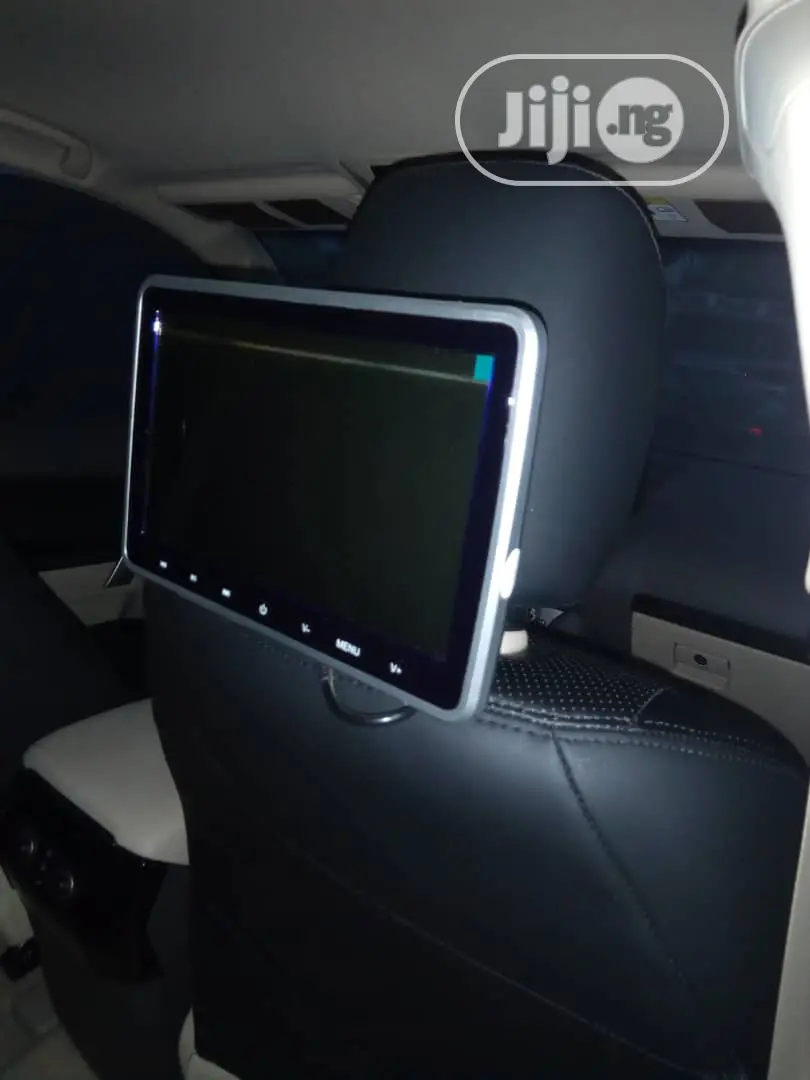 Universal Multimedia Headrest for All Car and Jeep