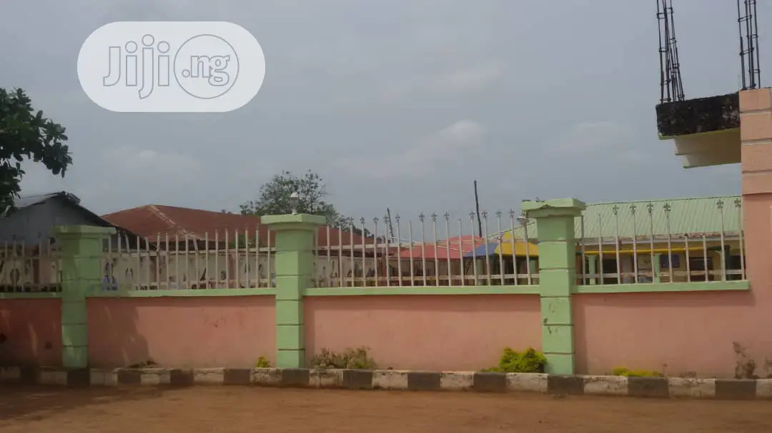 Furnished 10bdrm Block of Flats in Gwagwalada for sale