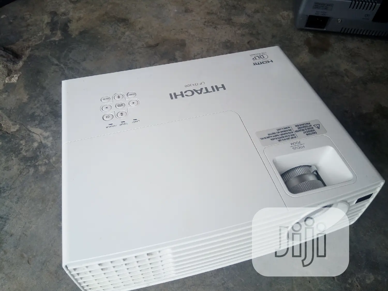 Hitachi 3000 Lumens 3D Ready HDMI Xga DLP Projector