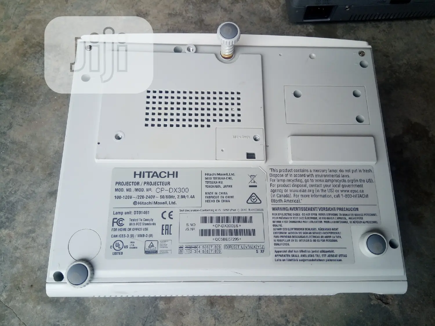 Hitachi 3000 Lumens 3D Ready HDMI Xga DLP Projector