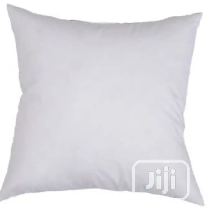 Complete 6 Pieces White Fibre Filled Throw Pillows