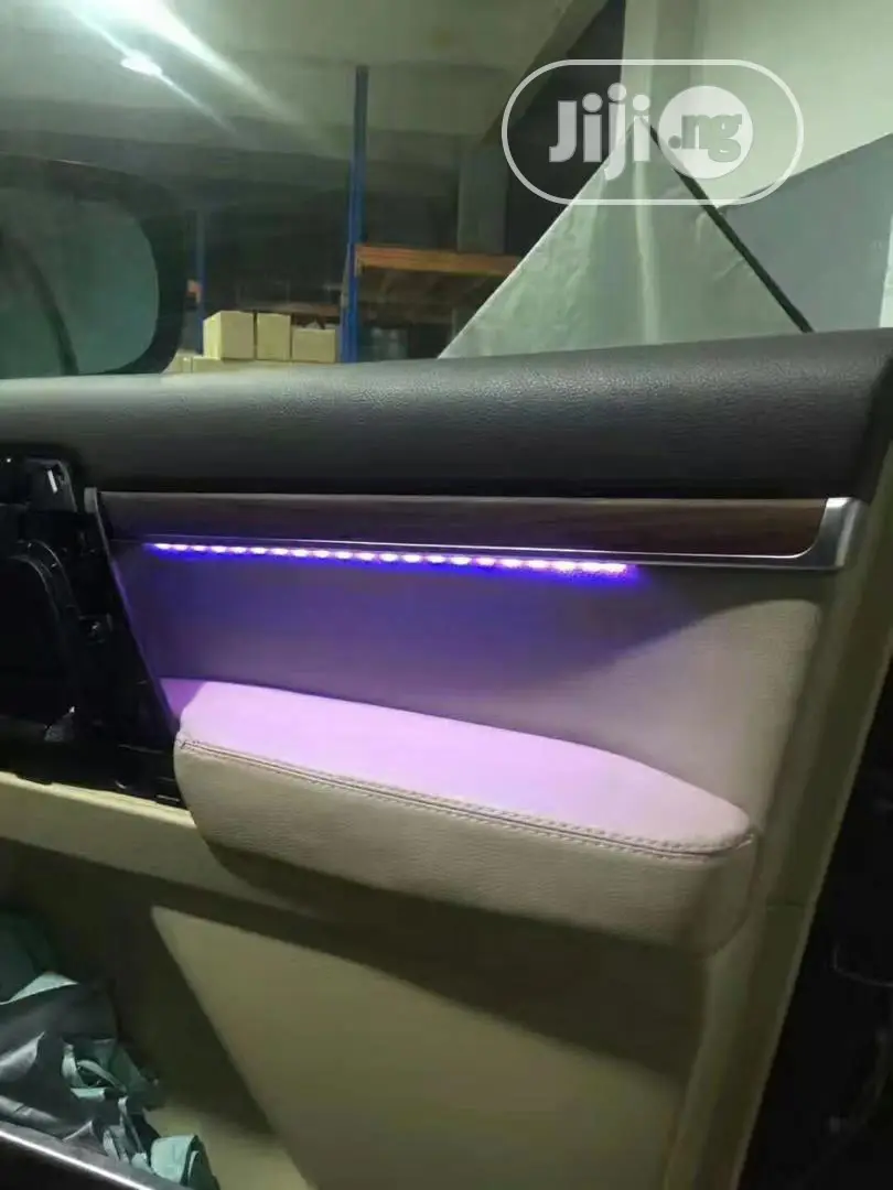 Inner Door Light Toyota Land Cruiser Model