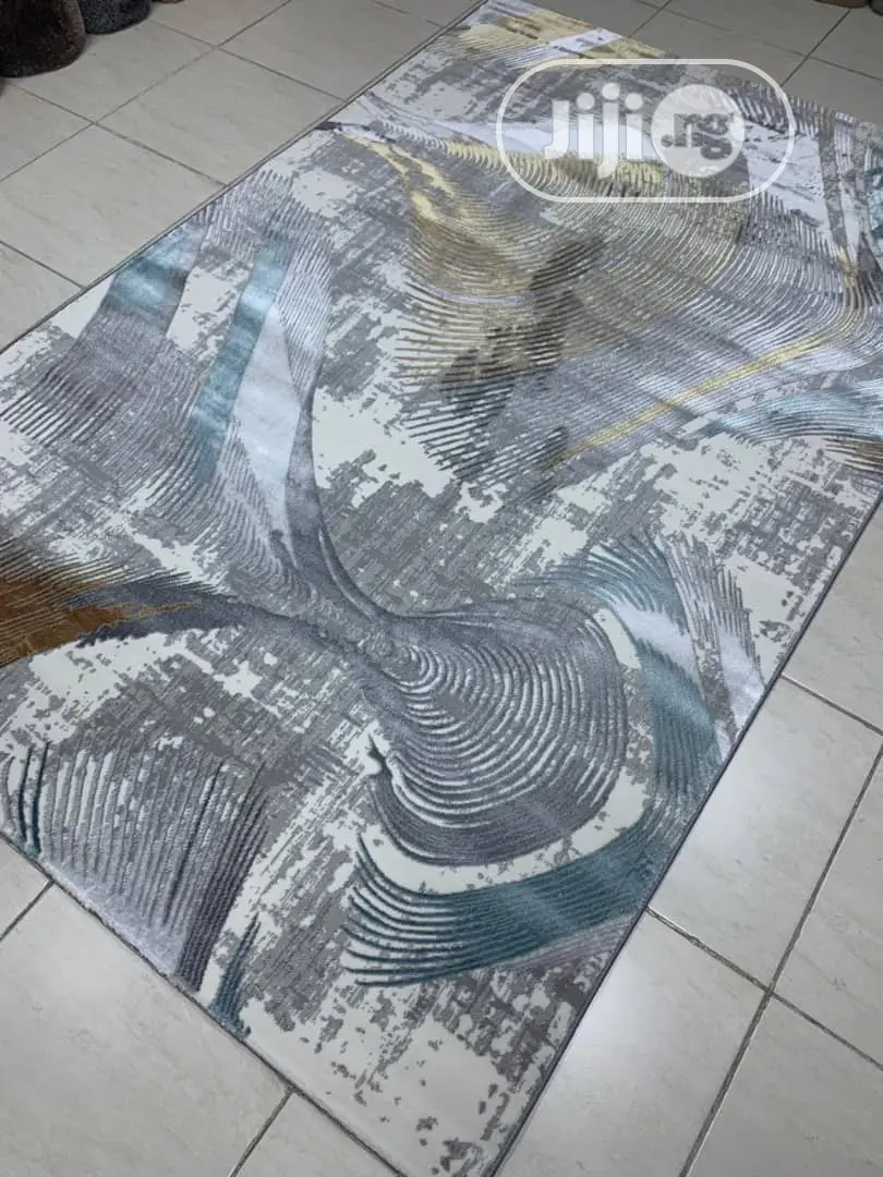 Quality Center Rugs Made With Silk (5/7) Only