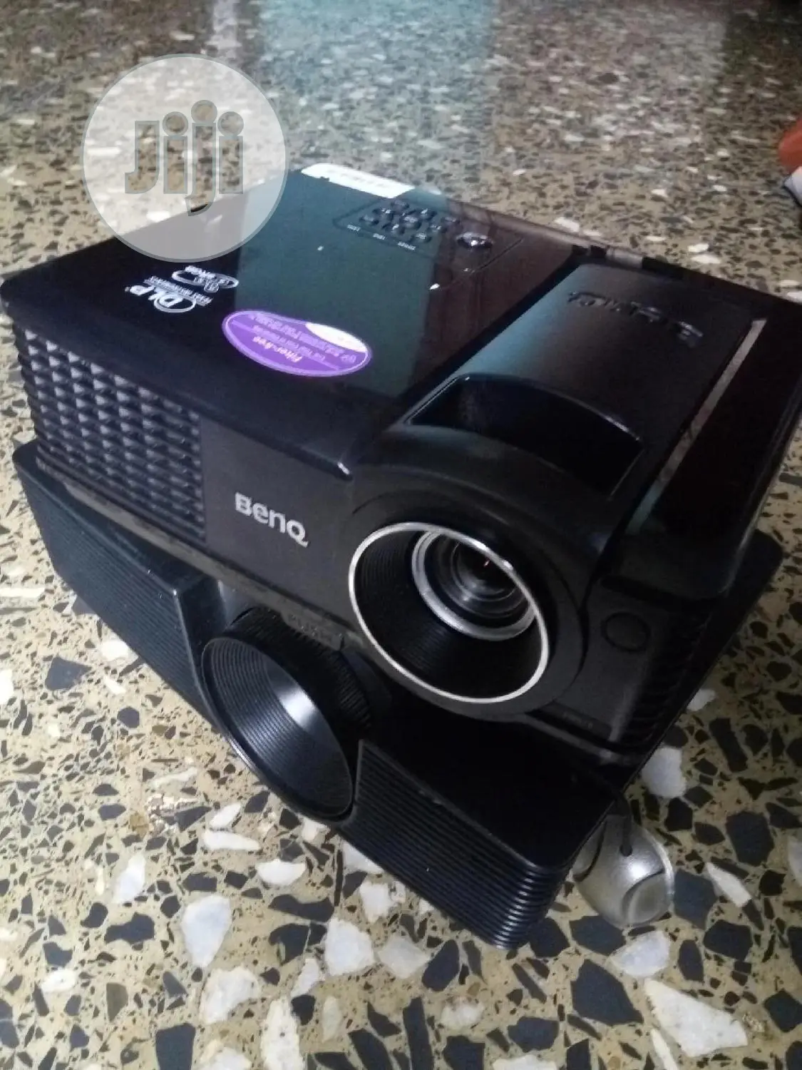 Clean Hdmi Benq 3000 Lumens Projector in Lagos