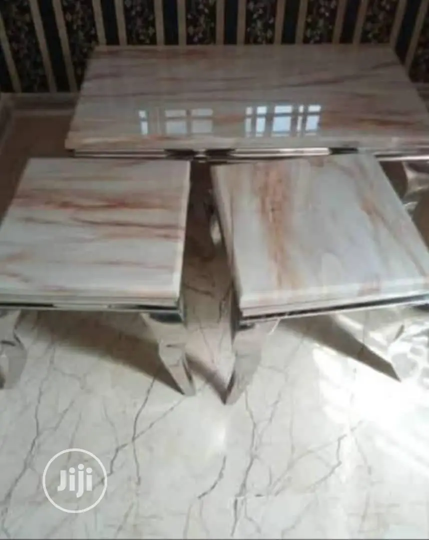 Marble Center With Two Side Stool