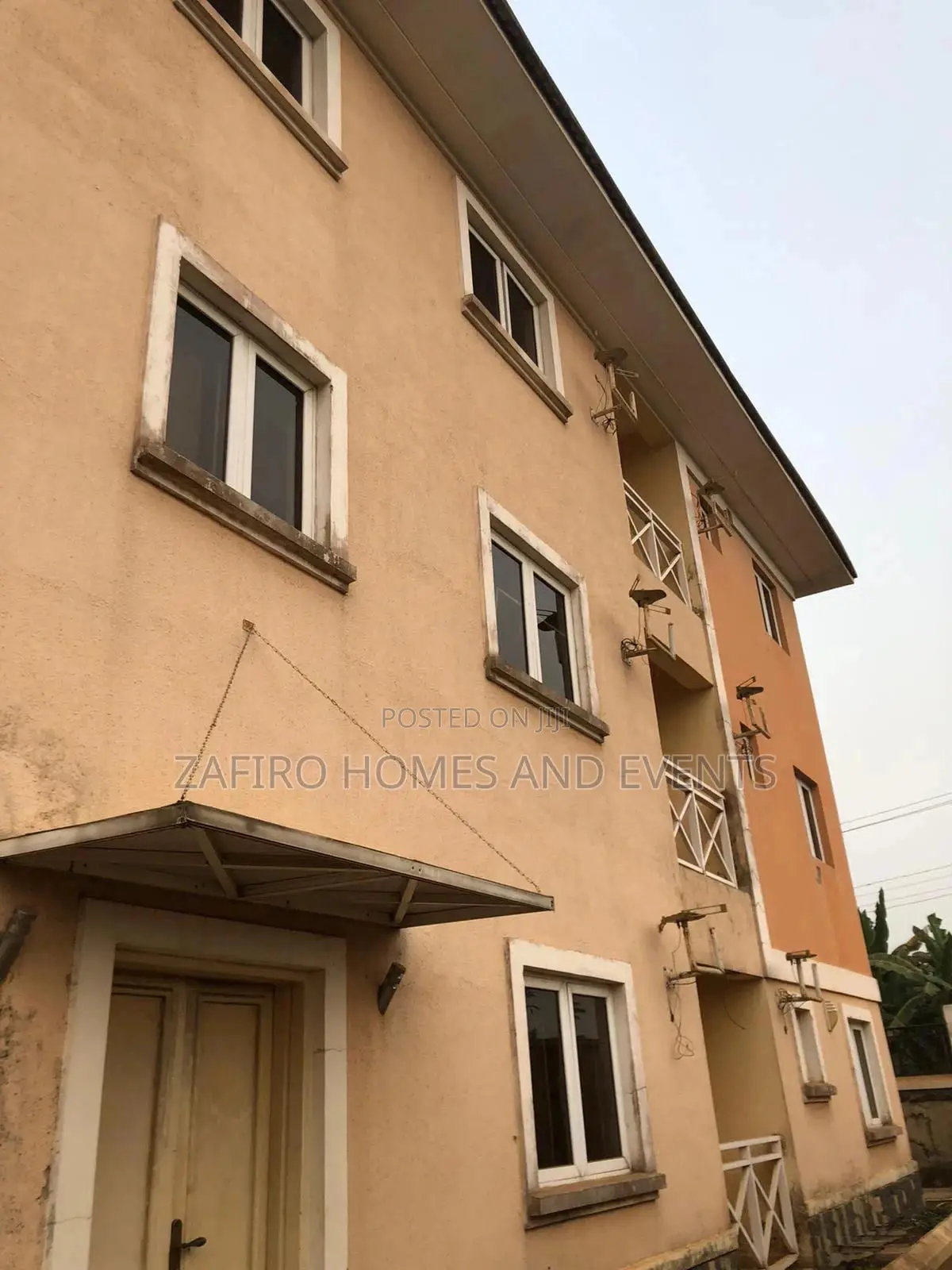 Luxury Mini Flats in a Serene Neighborhood Near Sango-Otta