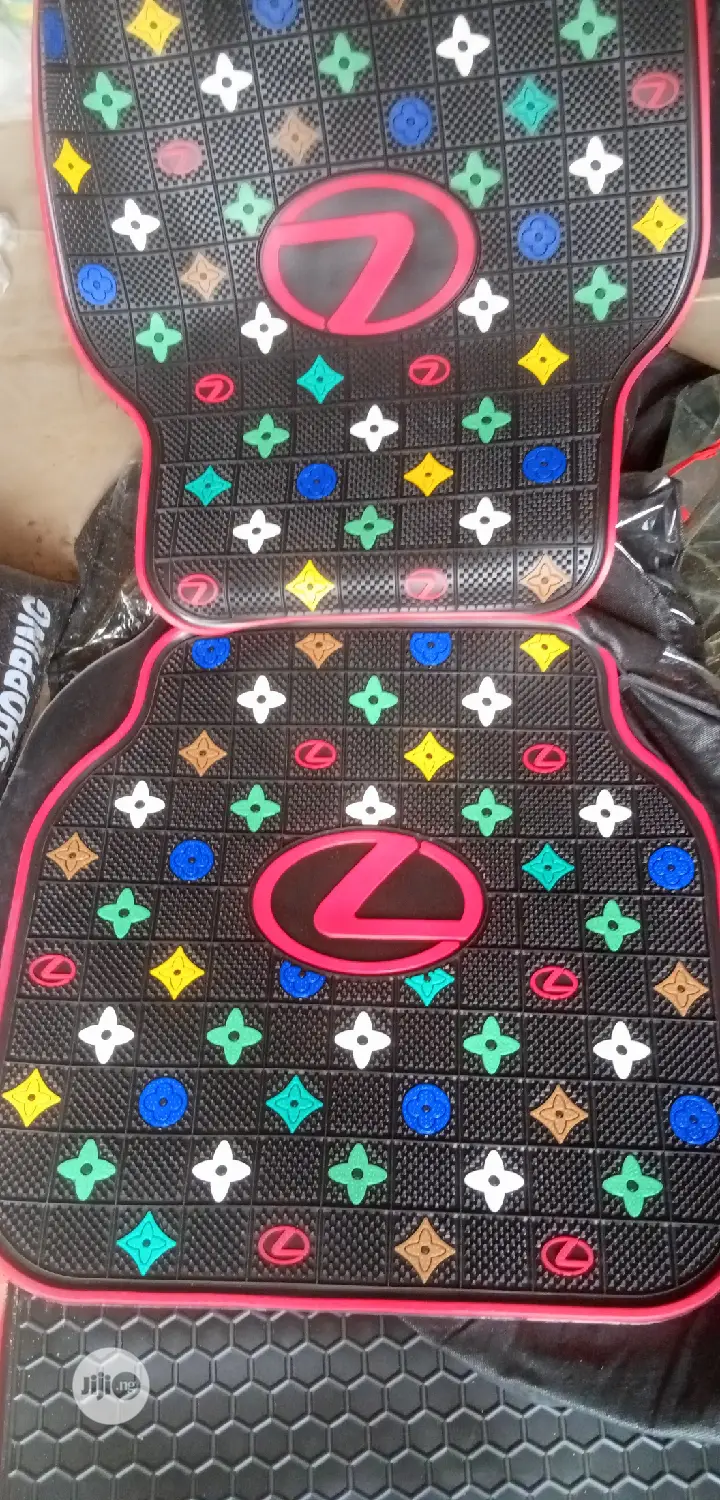 Toyota, Honda, Lexus Floor/Foot Mats.
