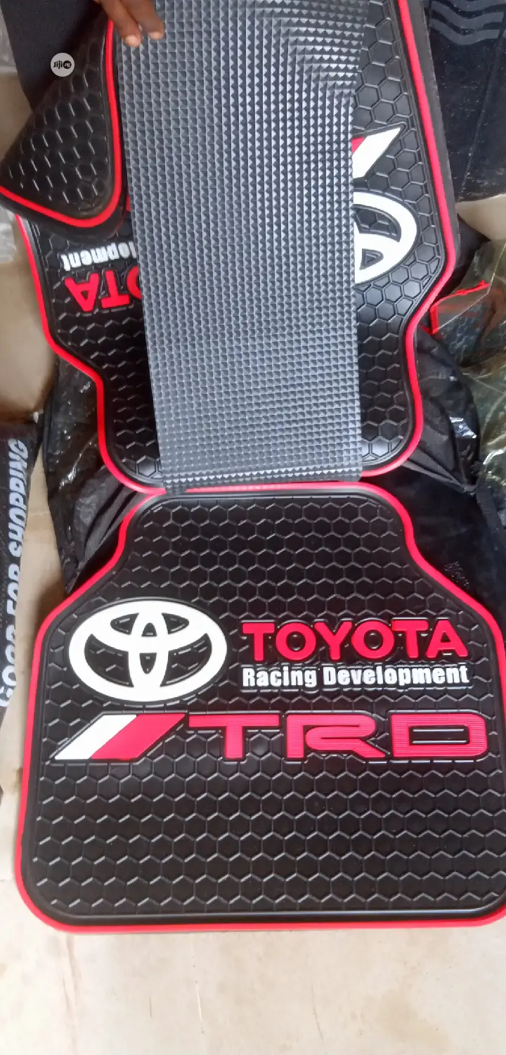 Toyota, Honda, Lexus Floor/Foot Mats.