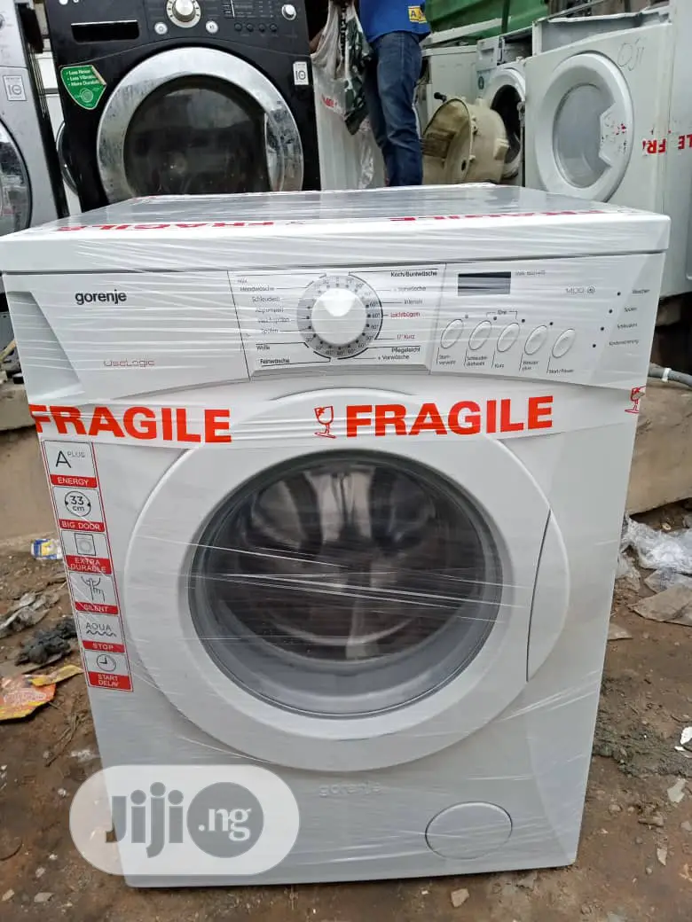 Neat and Perfectly Working Washing Machine