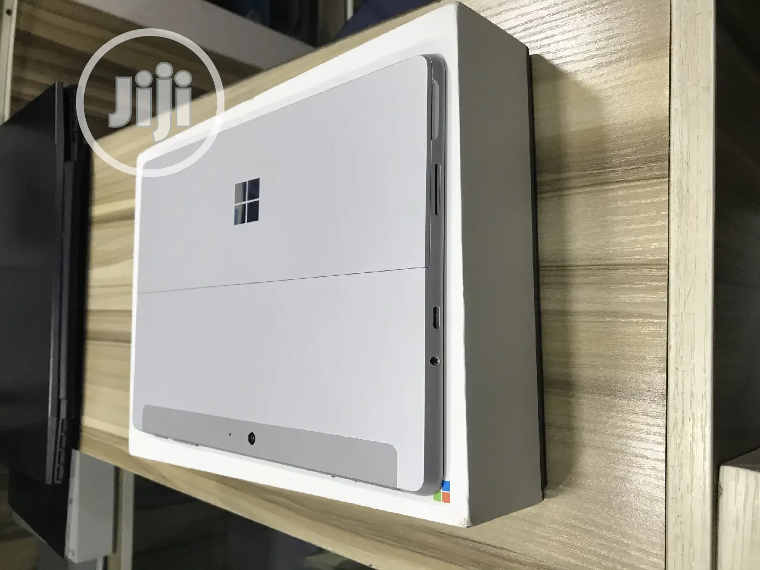 Laptop Microsoft 4GB Intel Pentium SSD 60GB