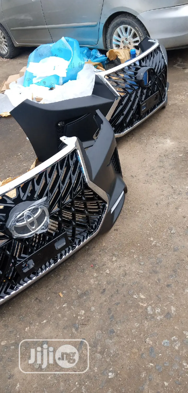 Bumper Kit Parts Toyota Hilux Lexus Face 2017 To 2020/21 Model
