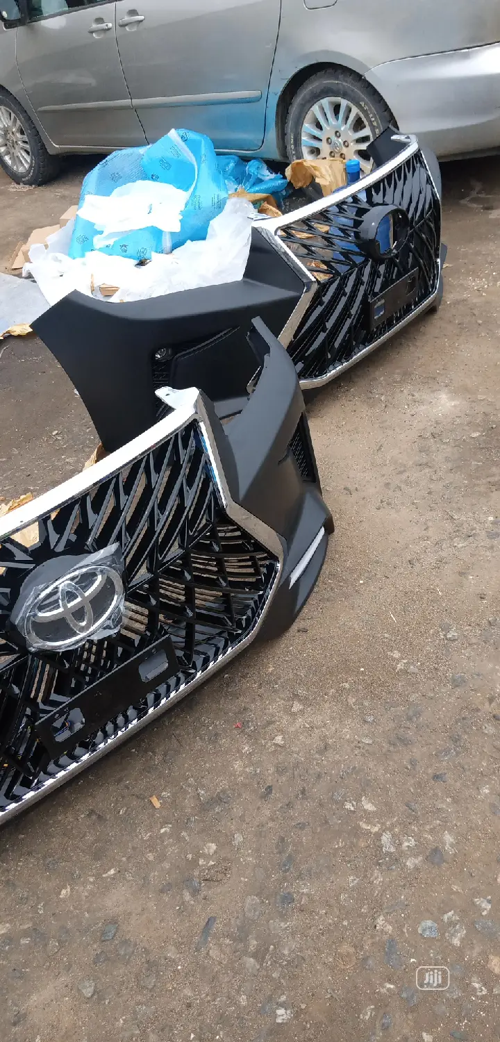 Bumper Kit Parts Toyota Hilux Lexus Face 2017 To 2020/21 Model