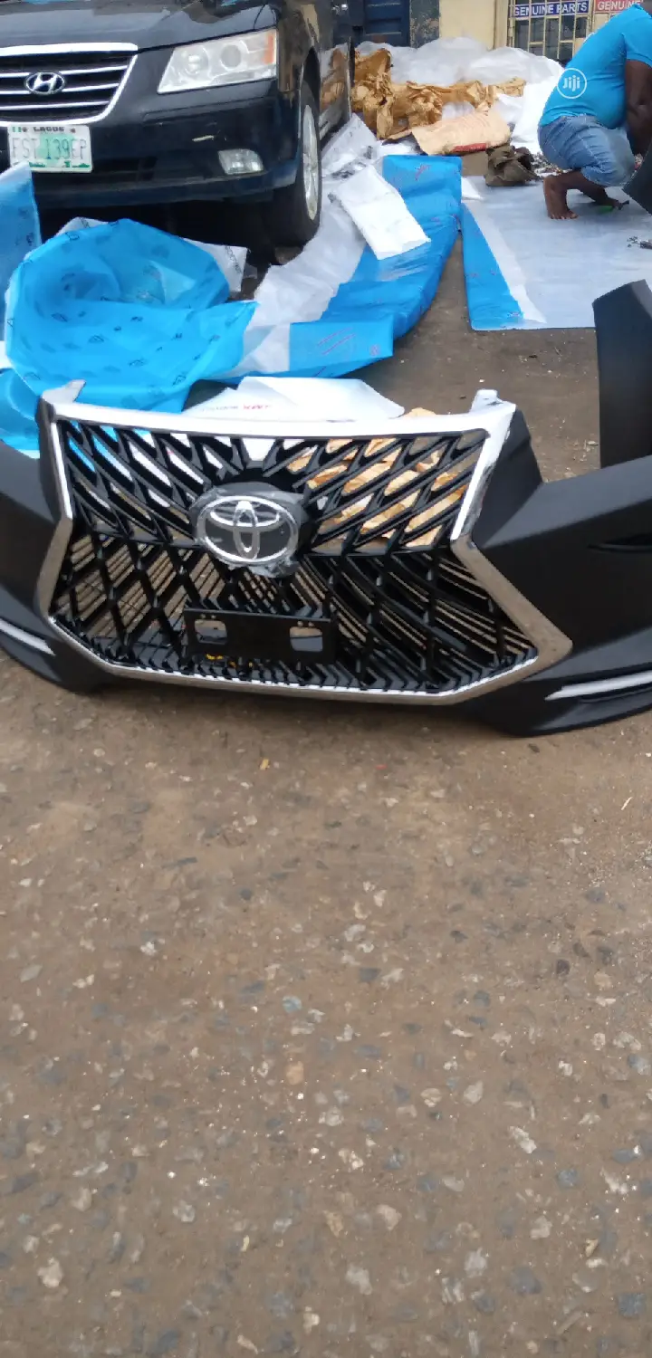 Bumper Kit Parts Toyota Hilux Lexus Face 2017 To 2020/21 Model