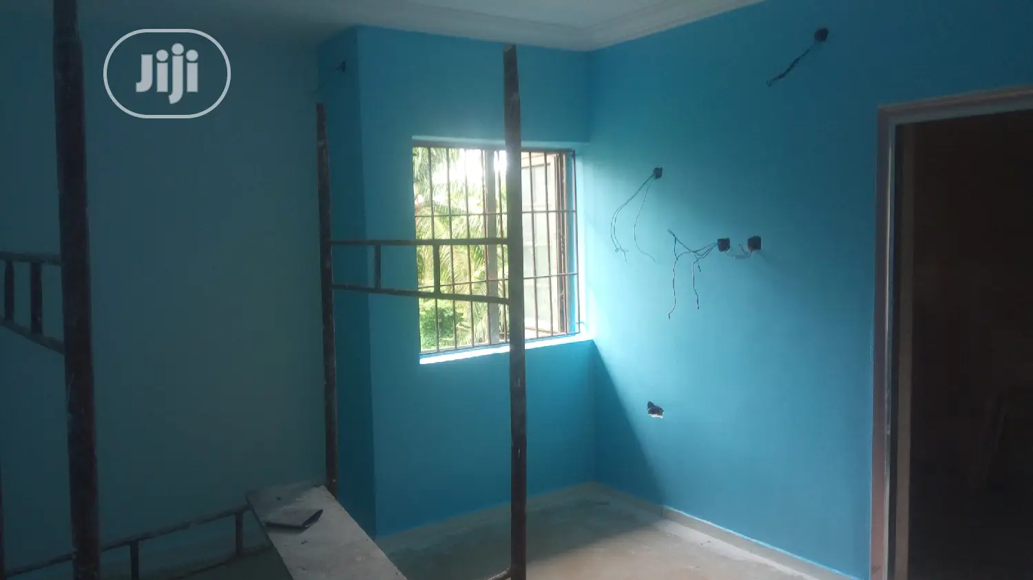 Interior And Exterior House Finishing