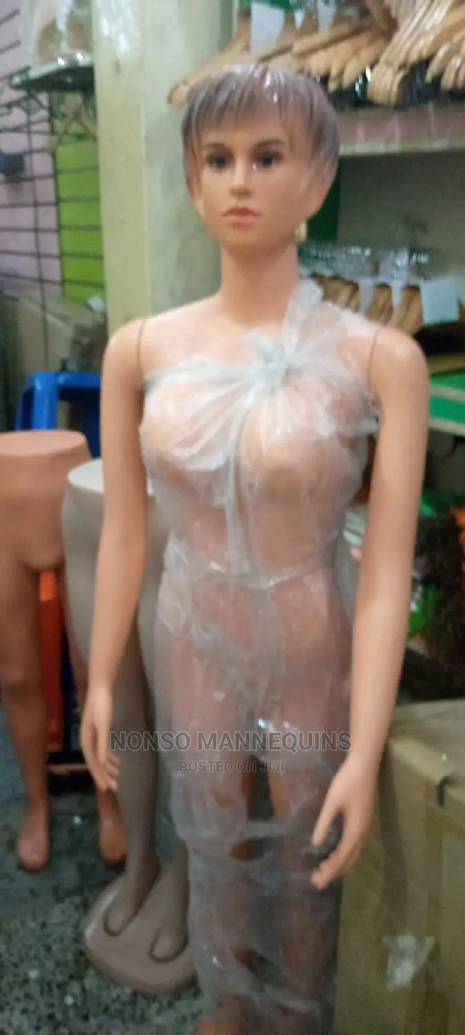 Full Plastic Woman Mannequins