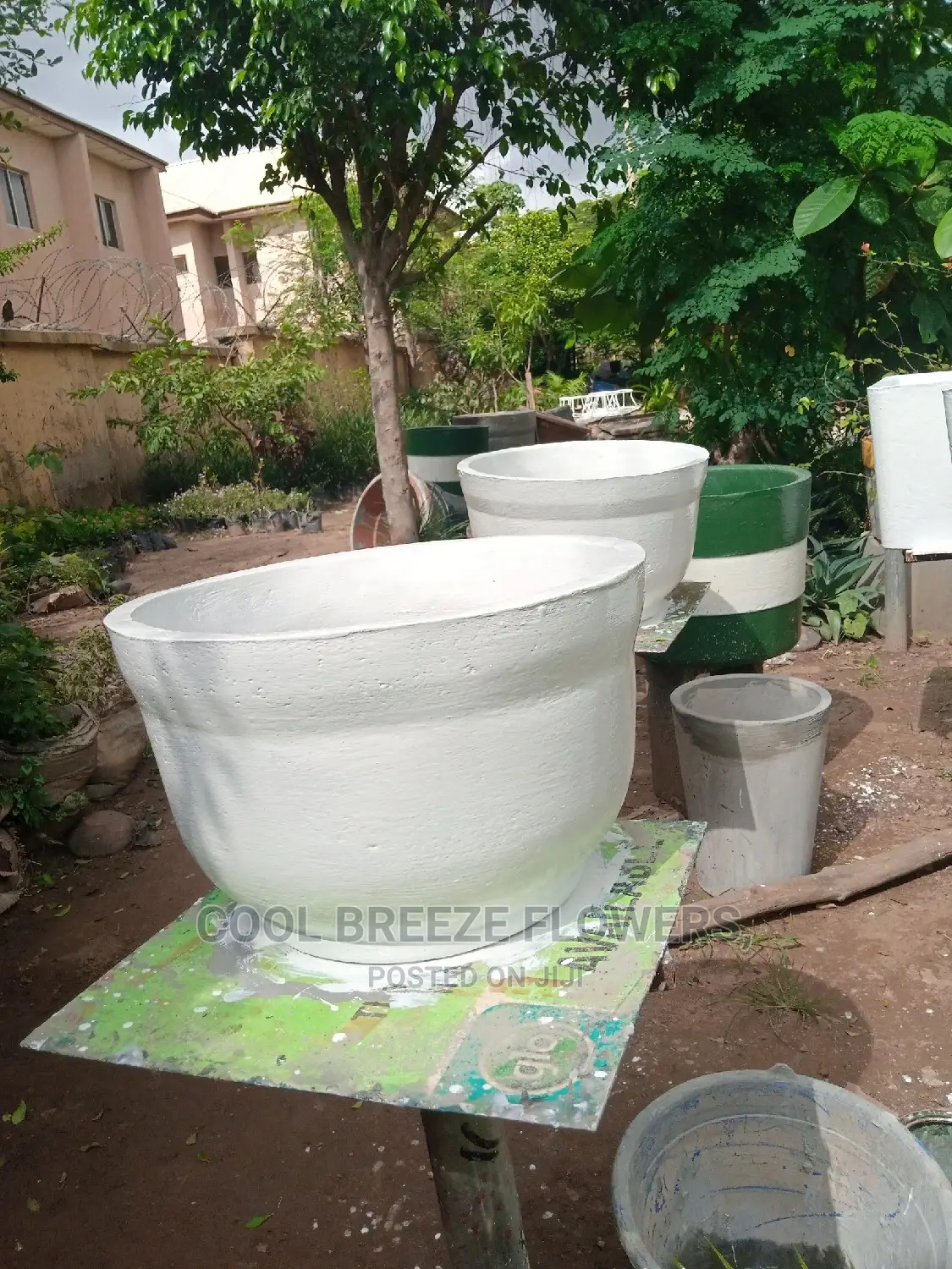 Design Cement Flower Pots