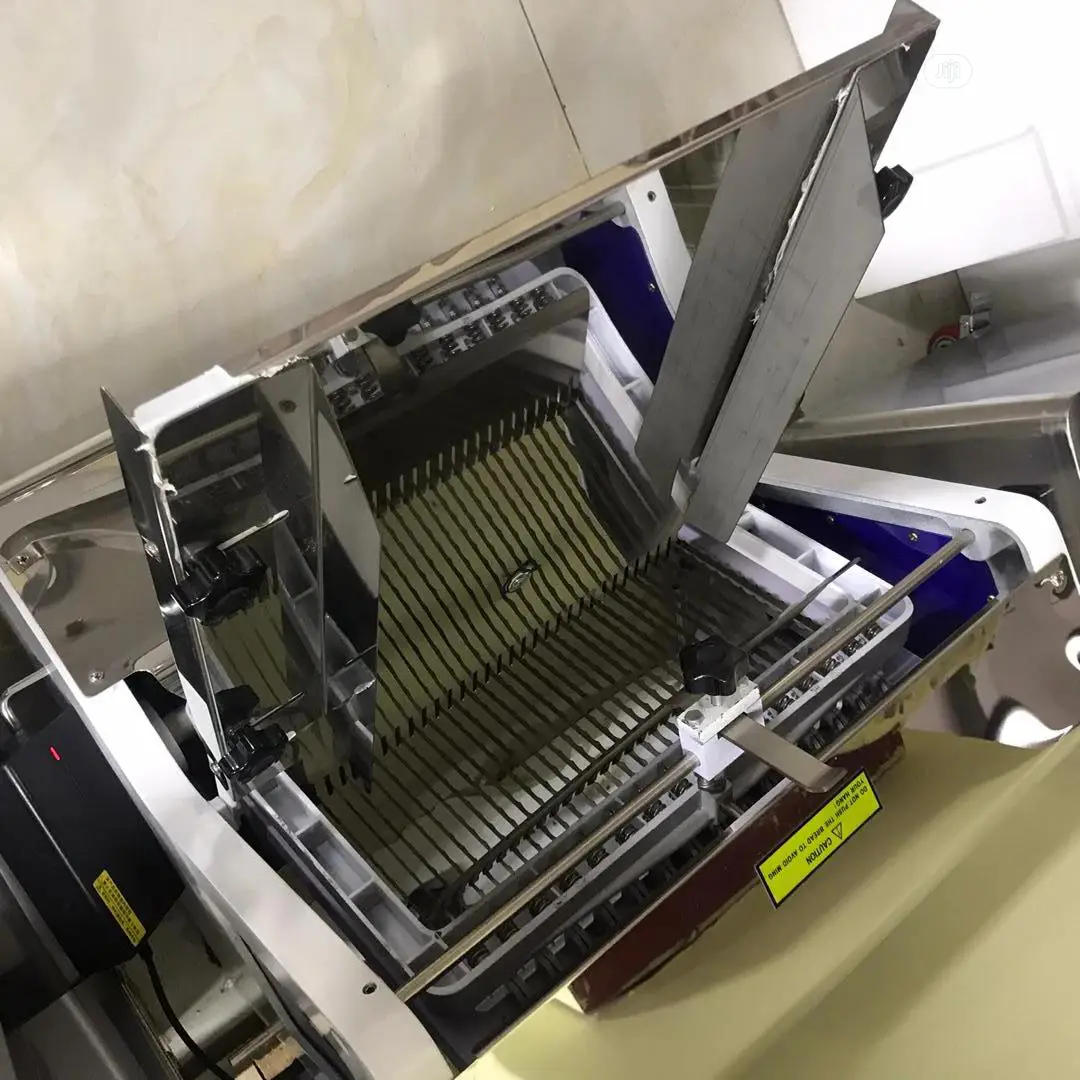 Bread Slicer