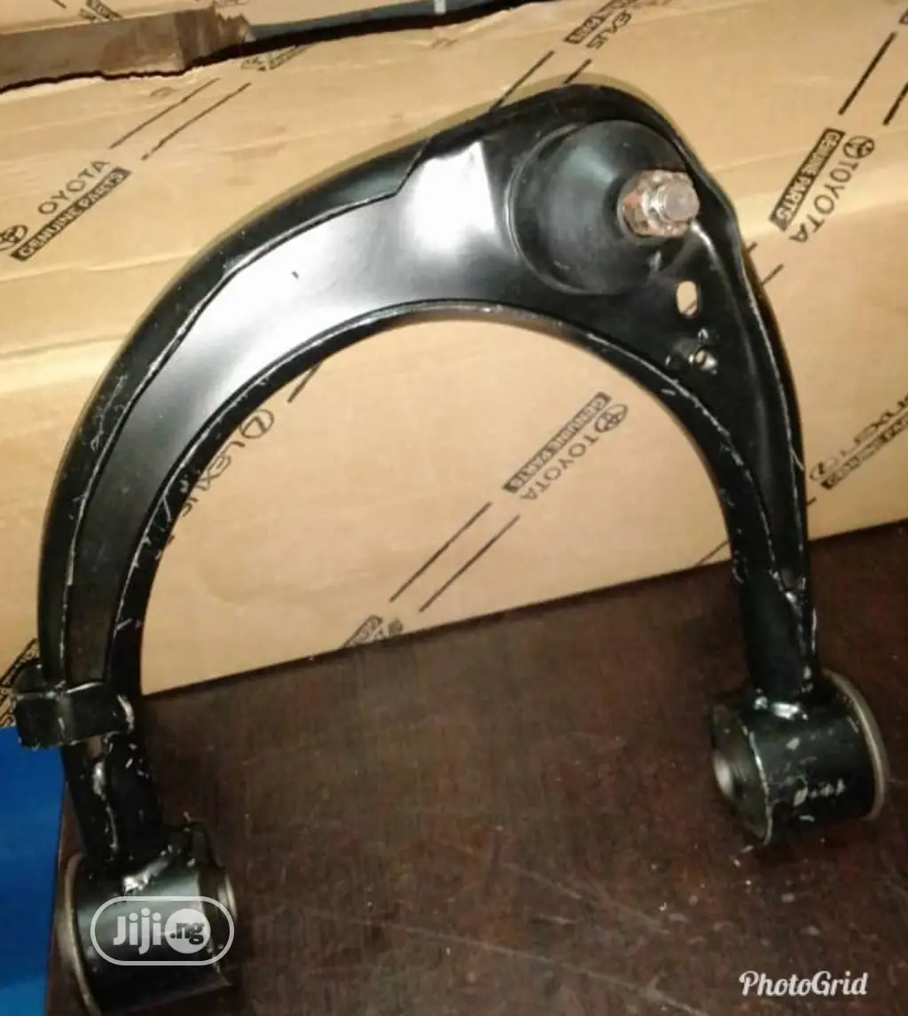 Upper Arm Toyota Land Cruiser 2012