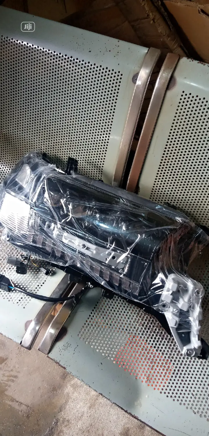 Upgrade Full Light Toyota Land Cruiser Model