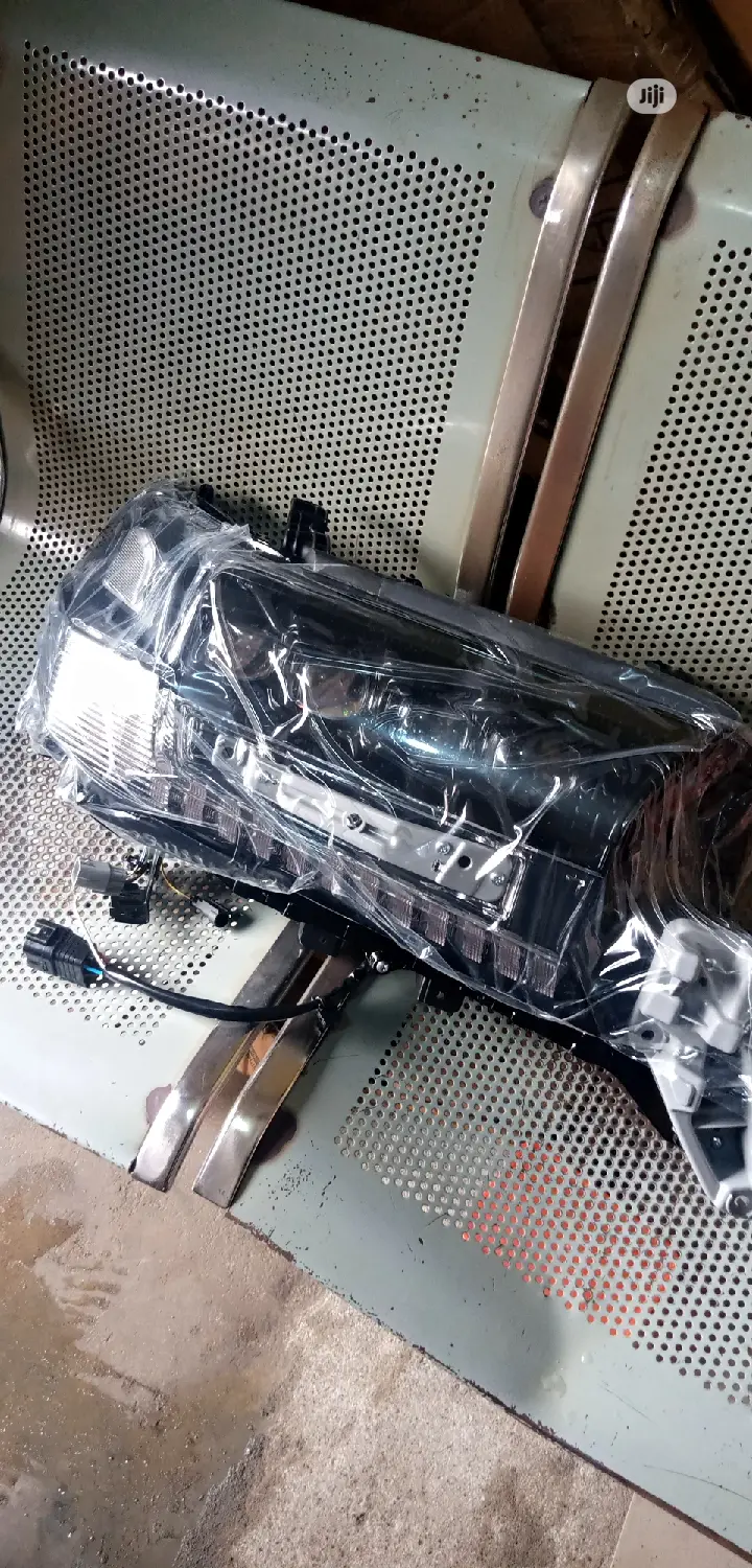Upgrade Full Light Toyota Land Cruiser Model