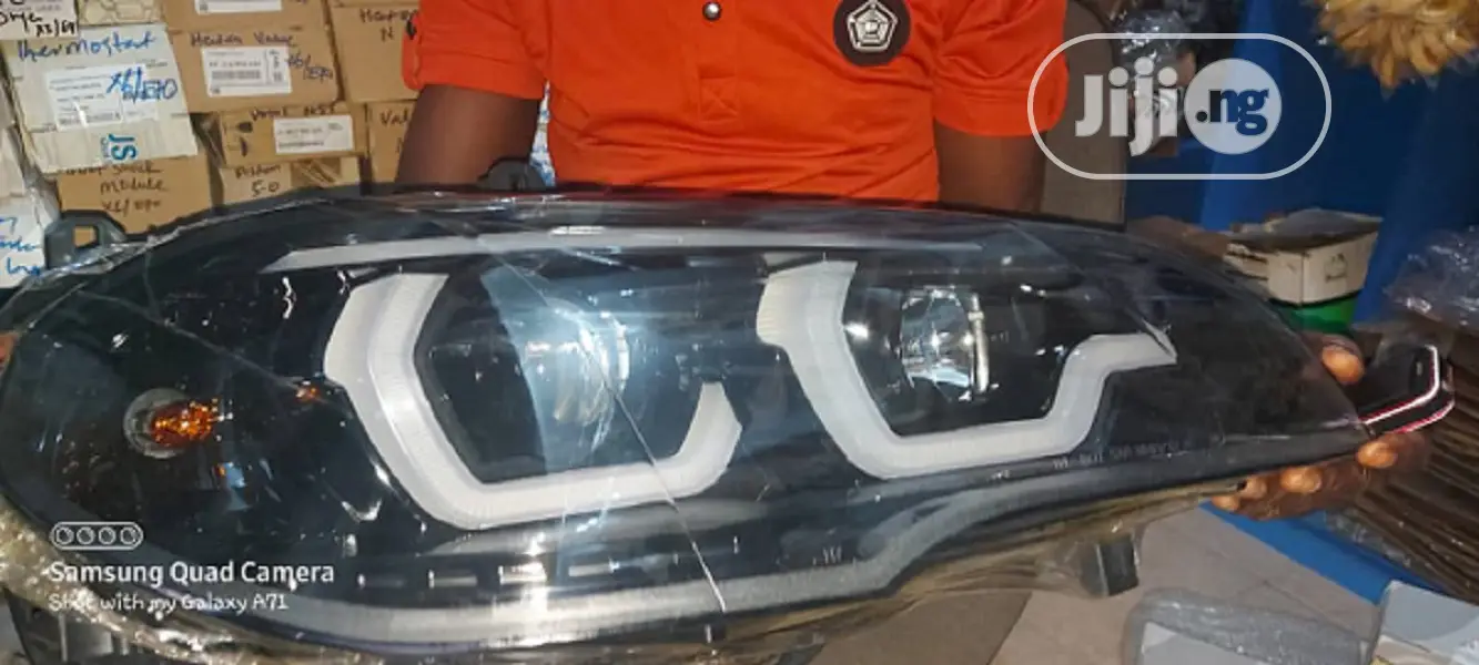BMW Headlight E70