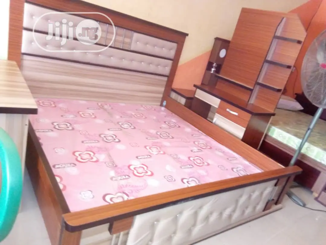 Strong 6 by 6 Bed With Sides Drawers