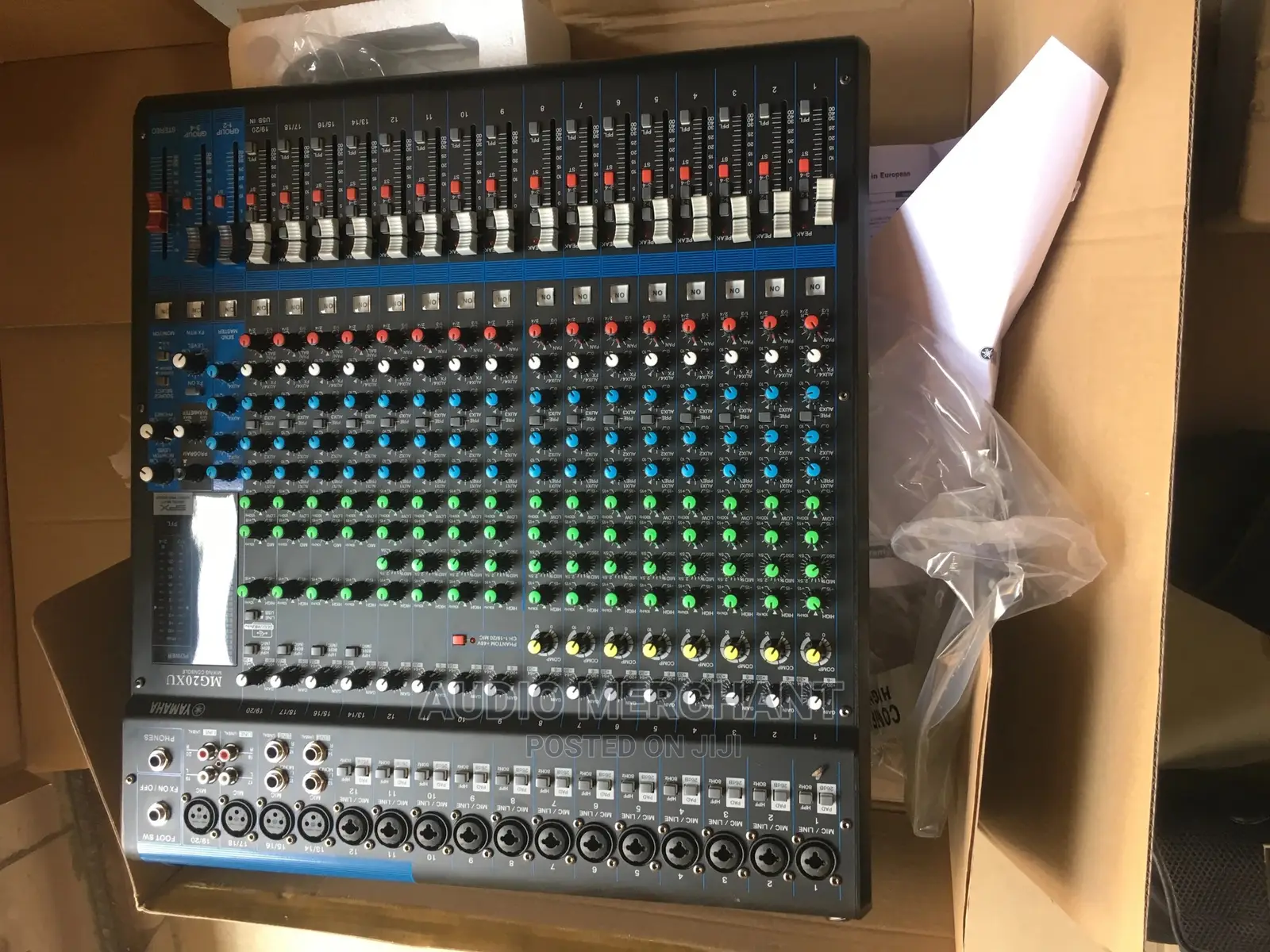 Yamaha MG20XU Mixer