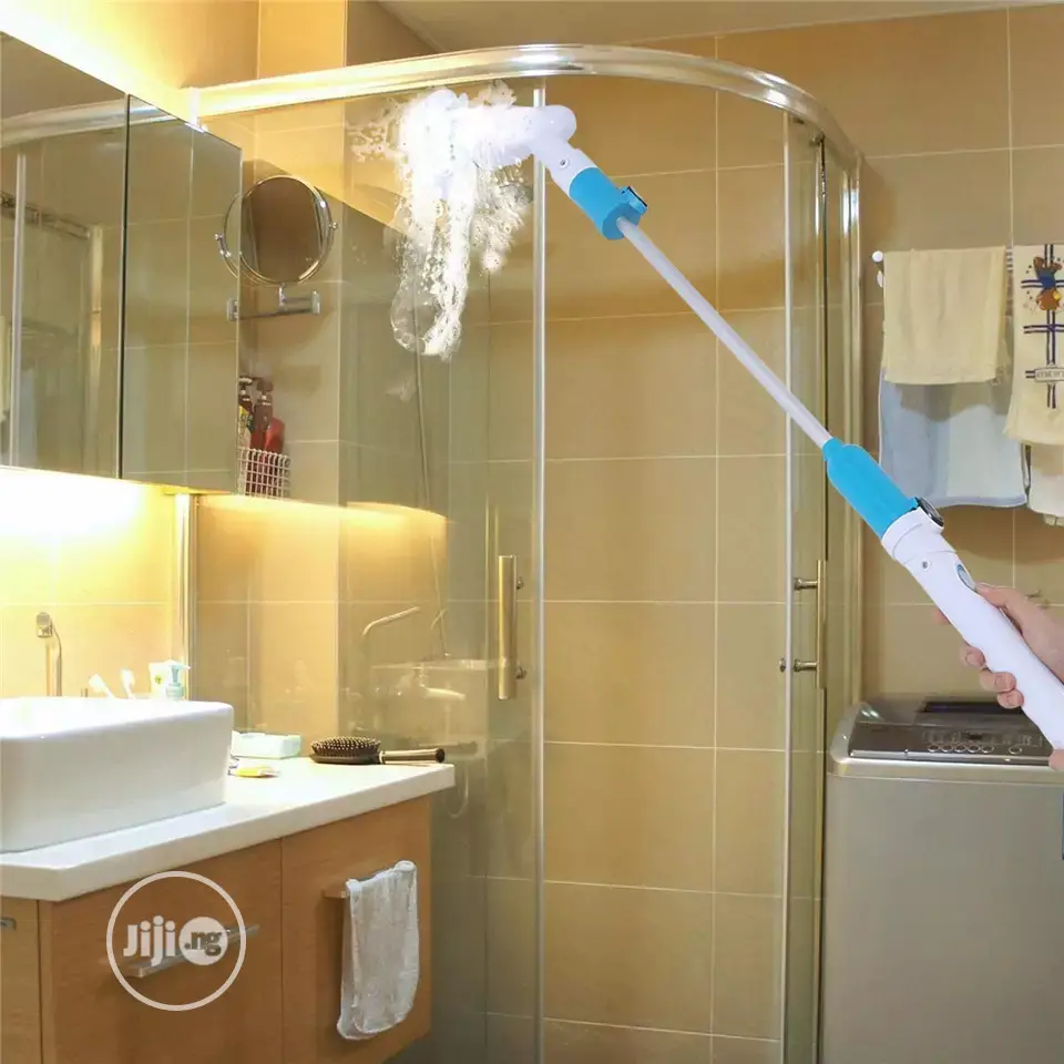 Hurricane Spin Scrubber