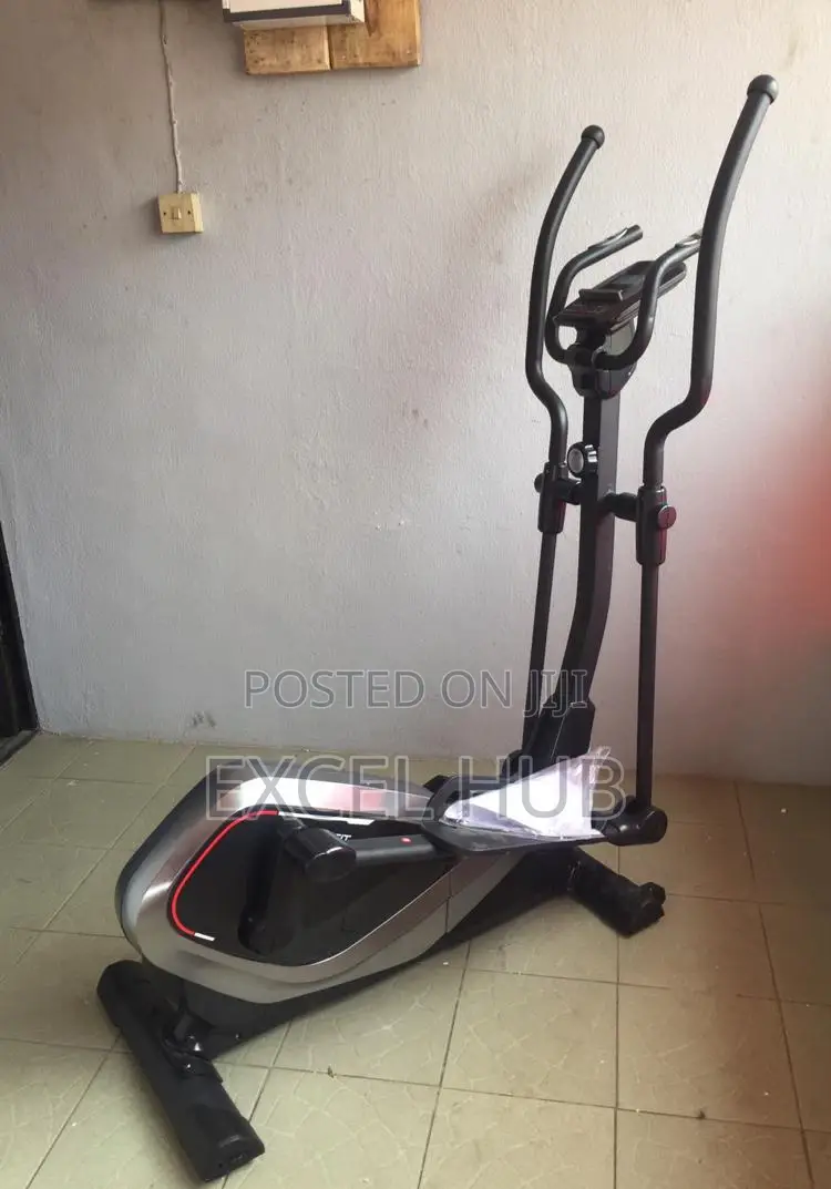 Elliptical Cross Trainer Bodyfit Fhq23