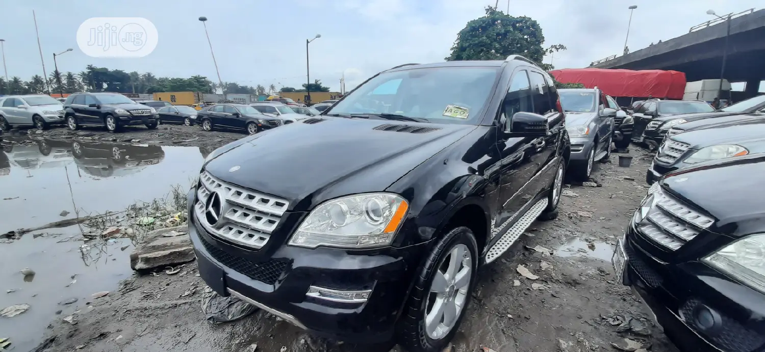 Mercedes-Benz M Class 2010 Black