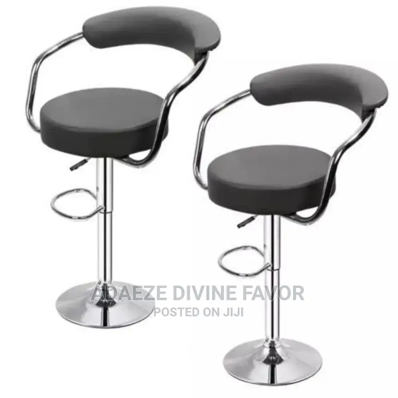 Classic Studio Stool