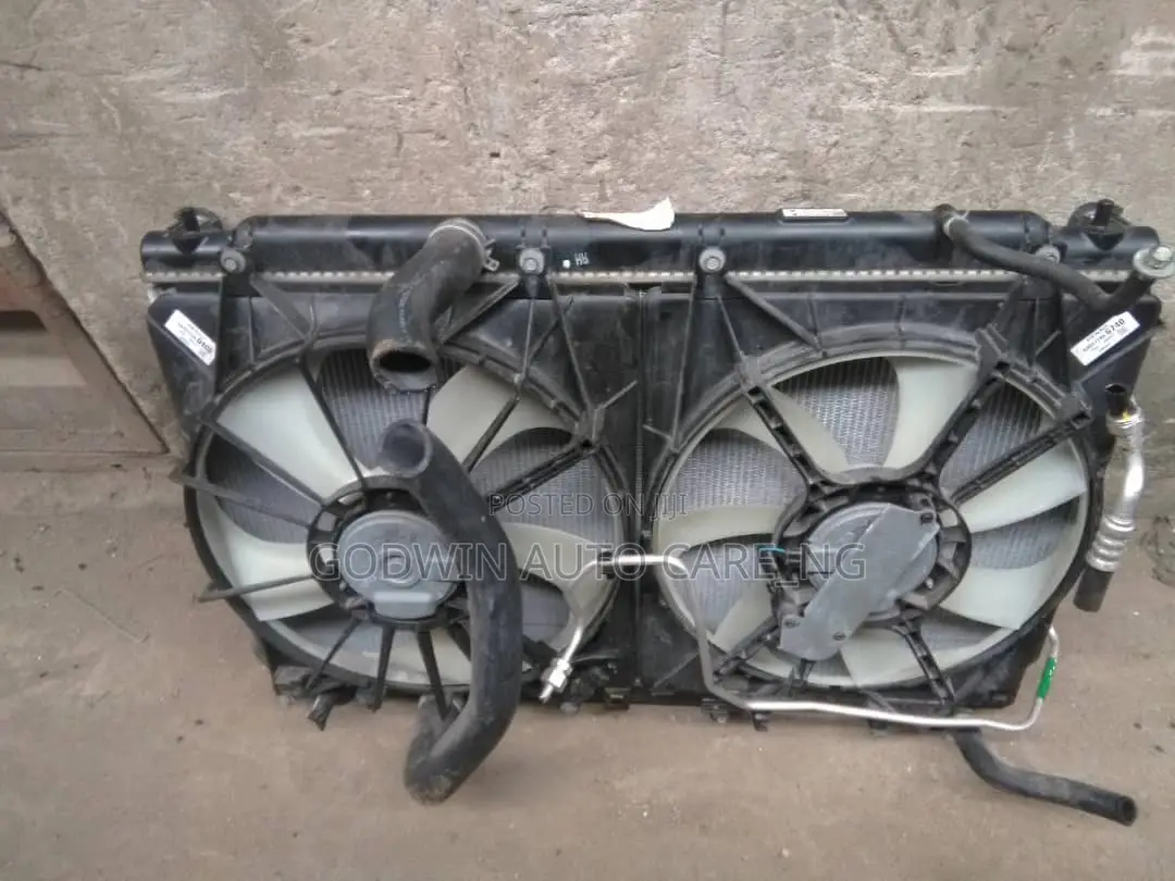 Radiator and Condenser 2018 Honda Crv Wit Accessories.